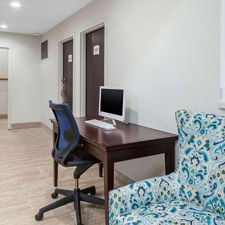 Quality Inn Coraopolis Dış mekan fotoğraf